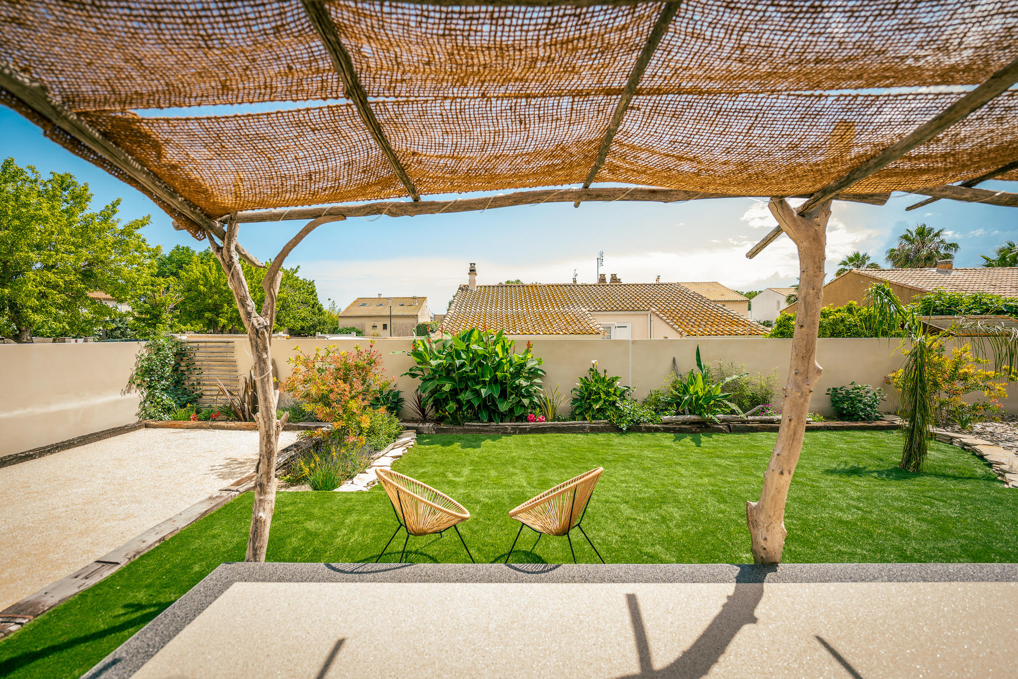Vue extérieure de La Villa des Charmes.